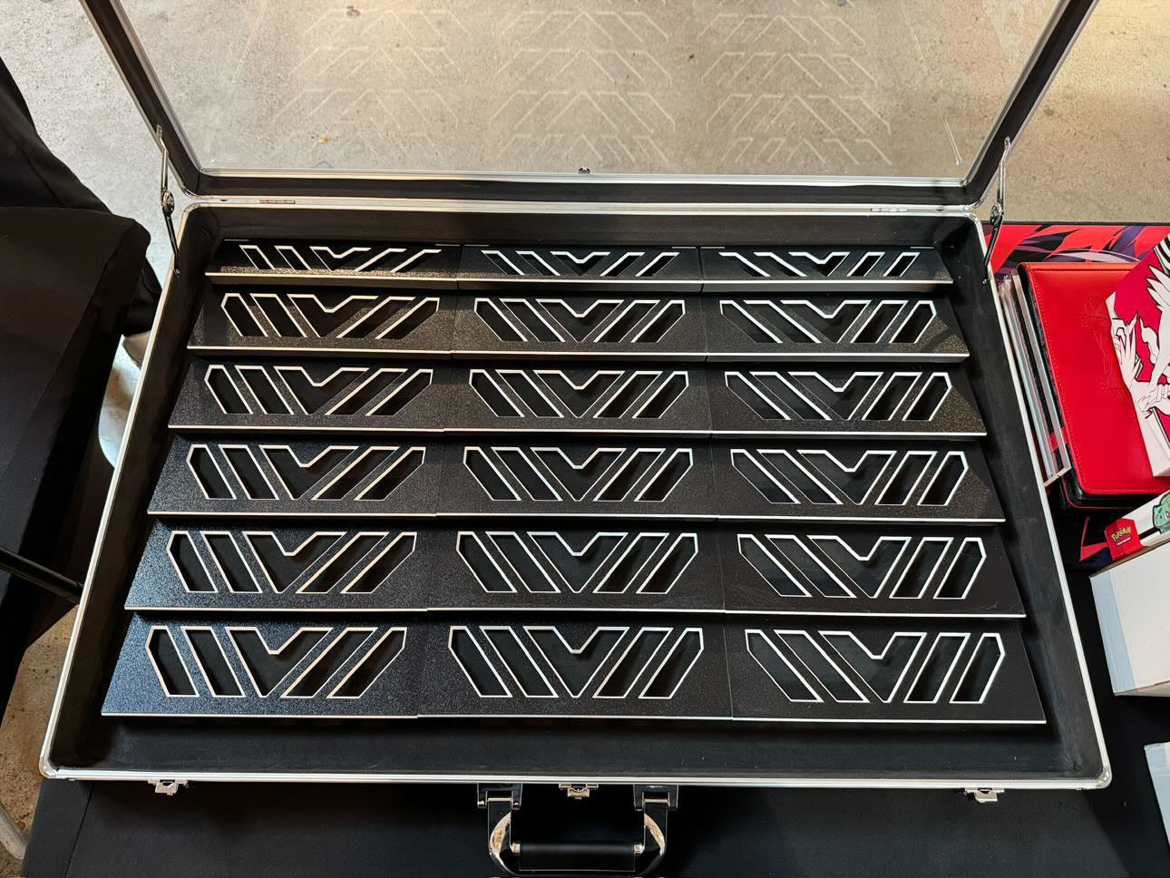 Astro Modular Magnetic Riser System – Amazon Case Edition (34x22”)